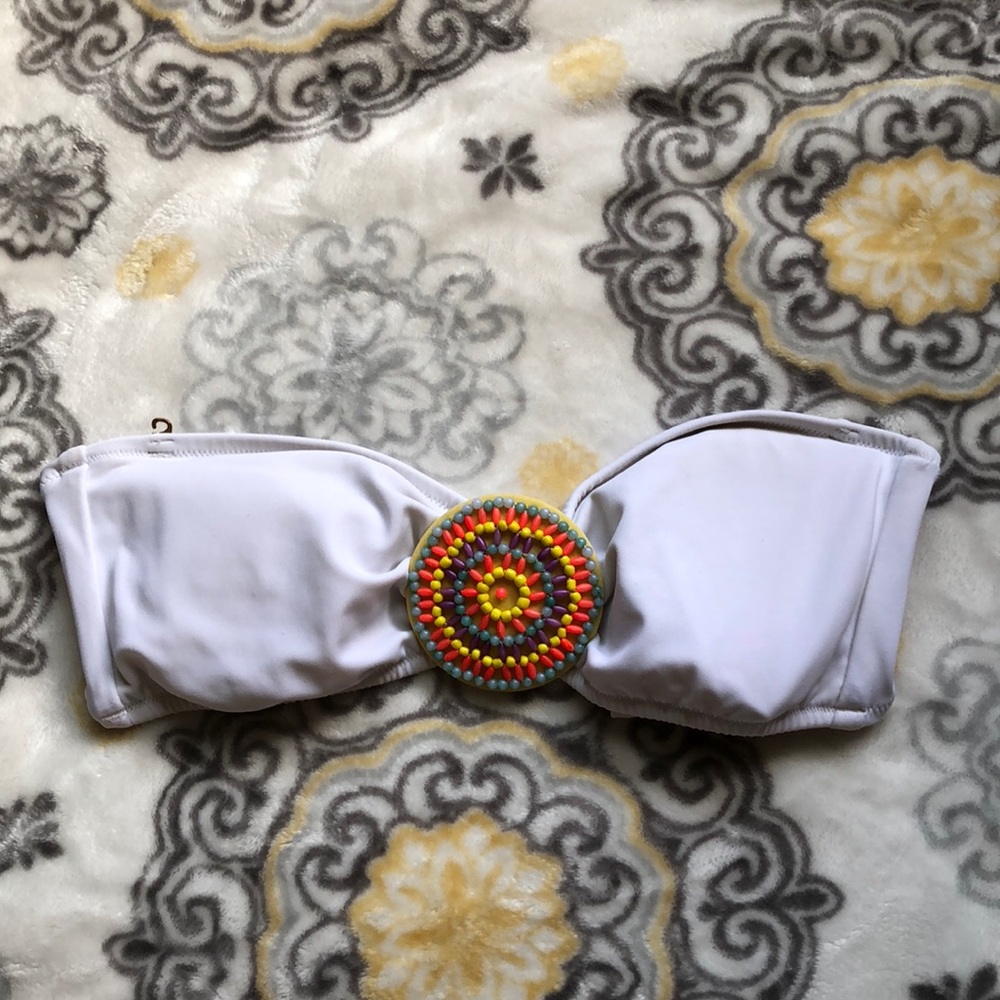 Victoria’s Secret Bikini top (no bottoms)